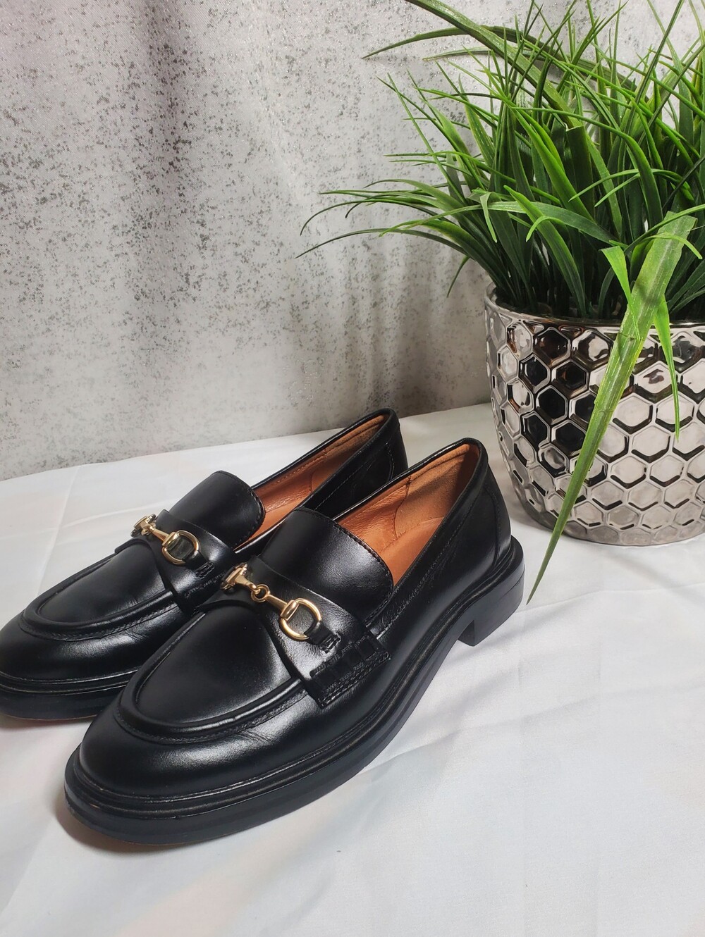 Madewell Women's The Vermon Bit Hardware Loafers Black Leather Size 6 1/2 - Picture 4 of 12